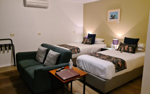 Oyster Cove Chalet