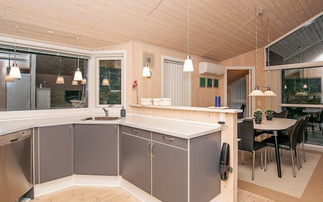 Luxurious Holiday Home in Hals Jutland With Whirlpool