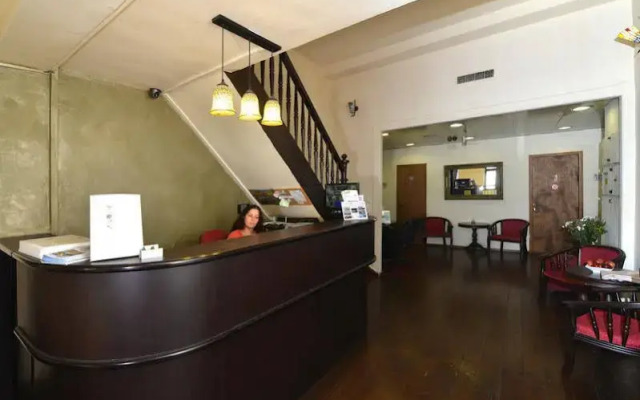 The Colony Hotel