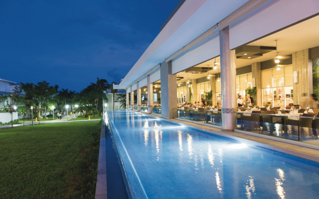 Hotel Riu Playacar - All Inclusive