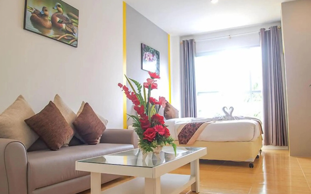 The Sunflower Holiday Hostel – Guest Rooms – Thalang