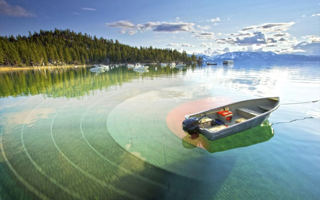 Golden Nugget Hotel & Casino Lake Tahoe