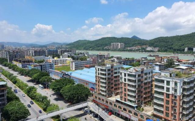 Vienna Hotel (Shaoguan Zhenjiang Avenue)