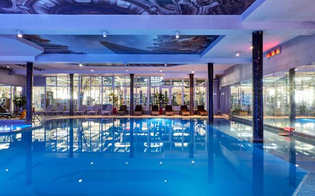 Park Hotel Vnukovo - Kartmazovo