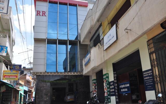 RR Hotel - Cumbam