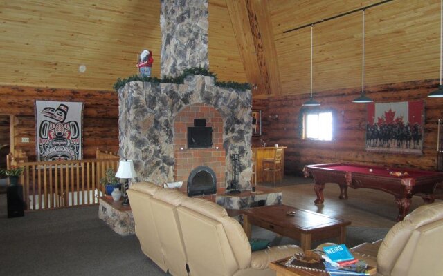 Driftwood Lodge