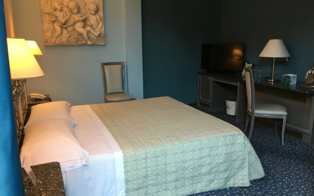 Guglielmotel