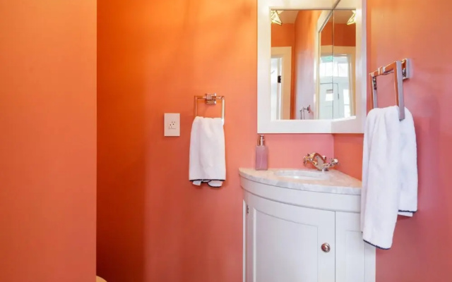 Historic Charming Home in Old Town