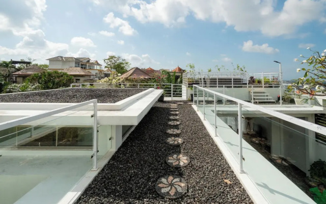 Maestro Bay View Villa