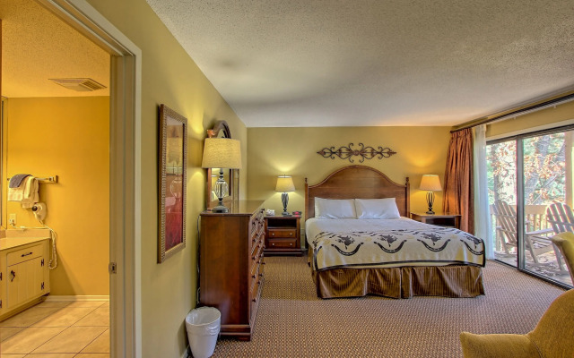 Foxhunt at Sapphire Valley