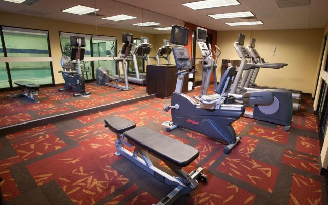 Courtyard by Marriott Burlington Williston