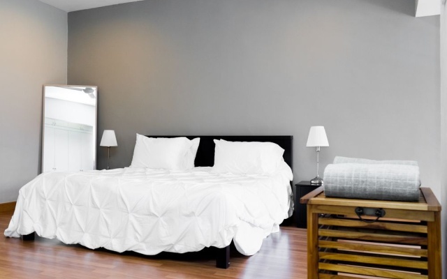 Bangsar Luxury City Home – Guest Rooms – Kuala Lumpur