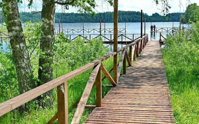 Отель «Великое озеро»