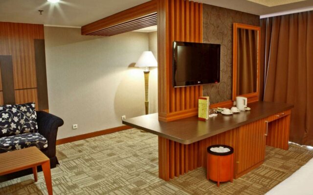 Treva International Hotel