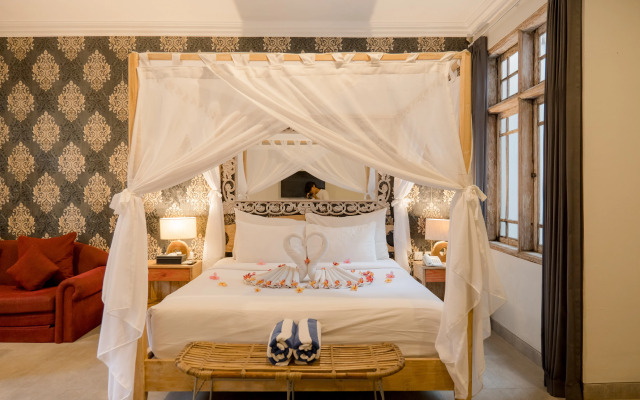 18 Suite Villa Loft by AMITHYA