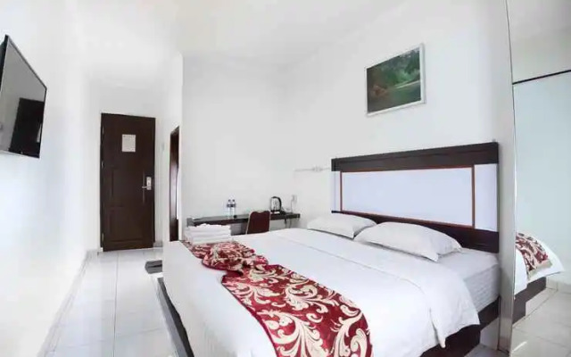 Sapadia Guest House Sei Silau Medan