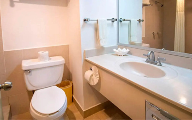 Araiza Palmira Hotel