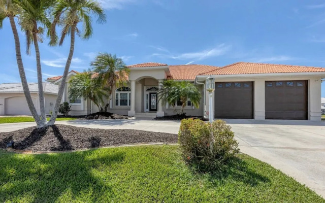 1417 Blue jay Court