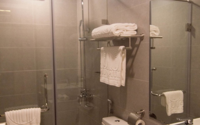A25 Hotel - Hoang Dao Thuy 1