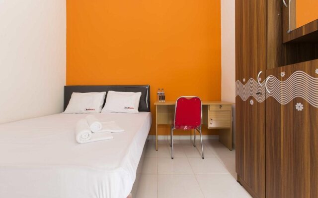 RedDoorz @ Pekayon Bekasi