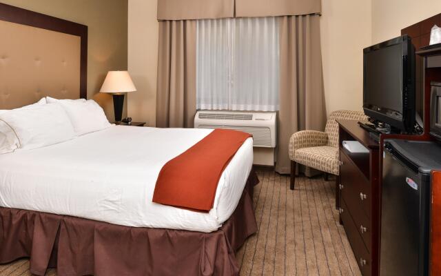 Holiday Inn Express Portland South-Lake Oswego, an IHG Hotel