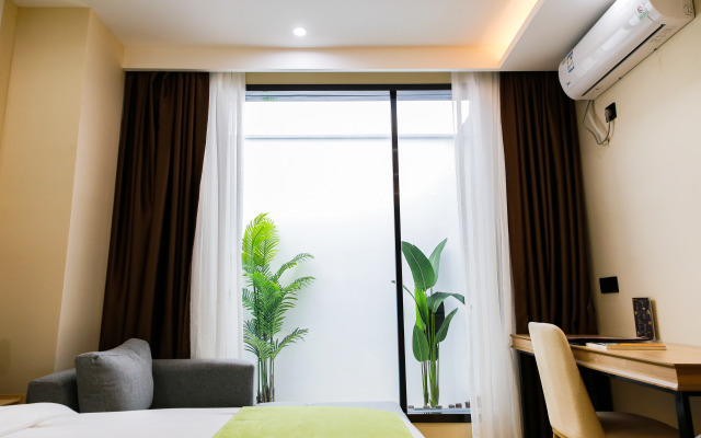 GreenTree Business Hotel (Liyang Zhongguancun Chuangzhi Park)