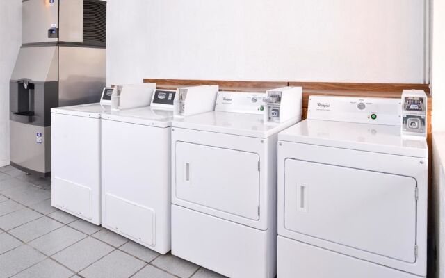 Americas Best Value Inn - Clute / Lake Jackson