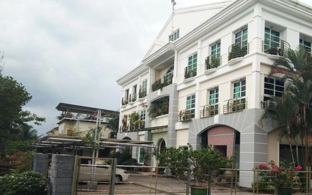 Wesberly Apartments