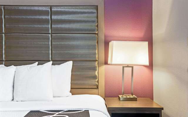La Quinta Inn & Suites by Wyndham Kearney