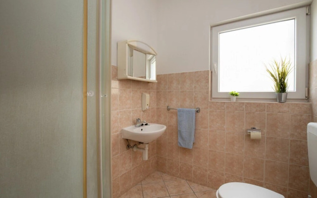 Beachfront Apartment Gaj 9