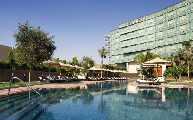 Le Méridien Cairo Airport