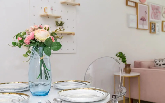 Locals Boutique Apartment Jida No.3