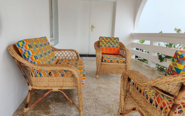 Beach Road Oasis