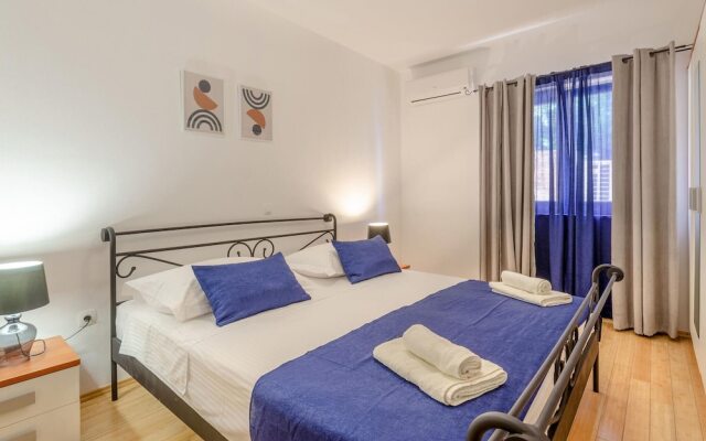 Awesome Home in Prizba With Wifi and 3 Bedrooms