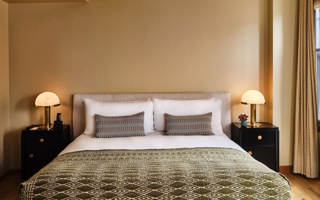 Downtown Los Angeles Proper Hotel, a Member of Design Hotels