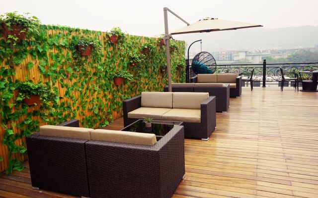Tea Boutique Hotel West Lake