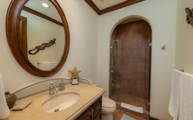 Montebello 2E 3bdrm 3bath Ocean View