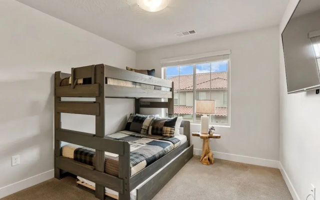The Country Club 3 Bedroom Townhouse
