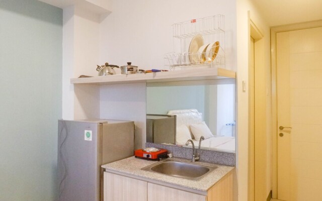 Dreamy And Chic Studio Apartment At Benson Supermall Mansion