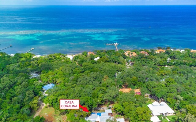 Casa Catarata 3 Bedroom Home by RedAwning