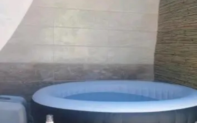 Tzimer Lana