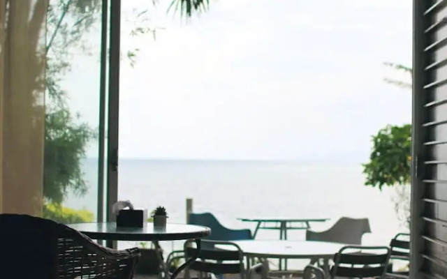 Coffee at Home Hostel - Adults Only