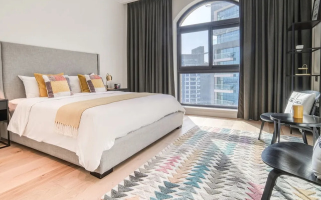 Modern 3BR Palm Penthouse w Private Plunge Pool