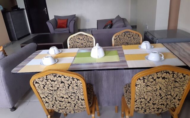 Goddis Apartments