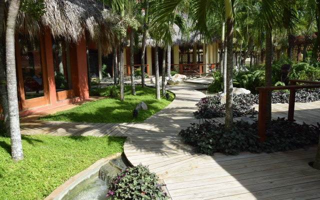 Sunset boutique hotel  All-Suites