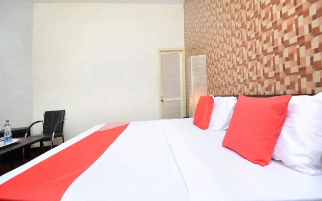 Urban Guest House By OYO Rooms