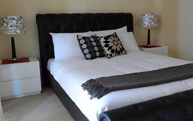 Michelles Garden Apartments Adelaide