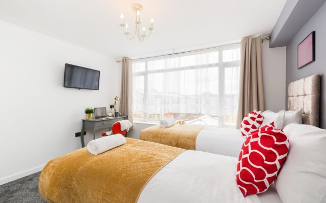 Goode Home by Svelte Living