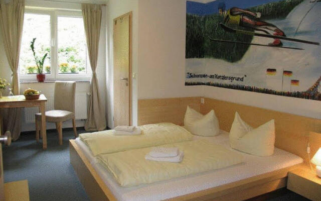 Hotel & Gasthaus Sterngrund