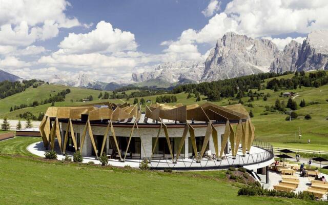 COMO Alpina Dolomites